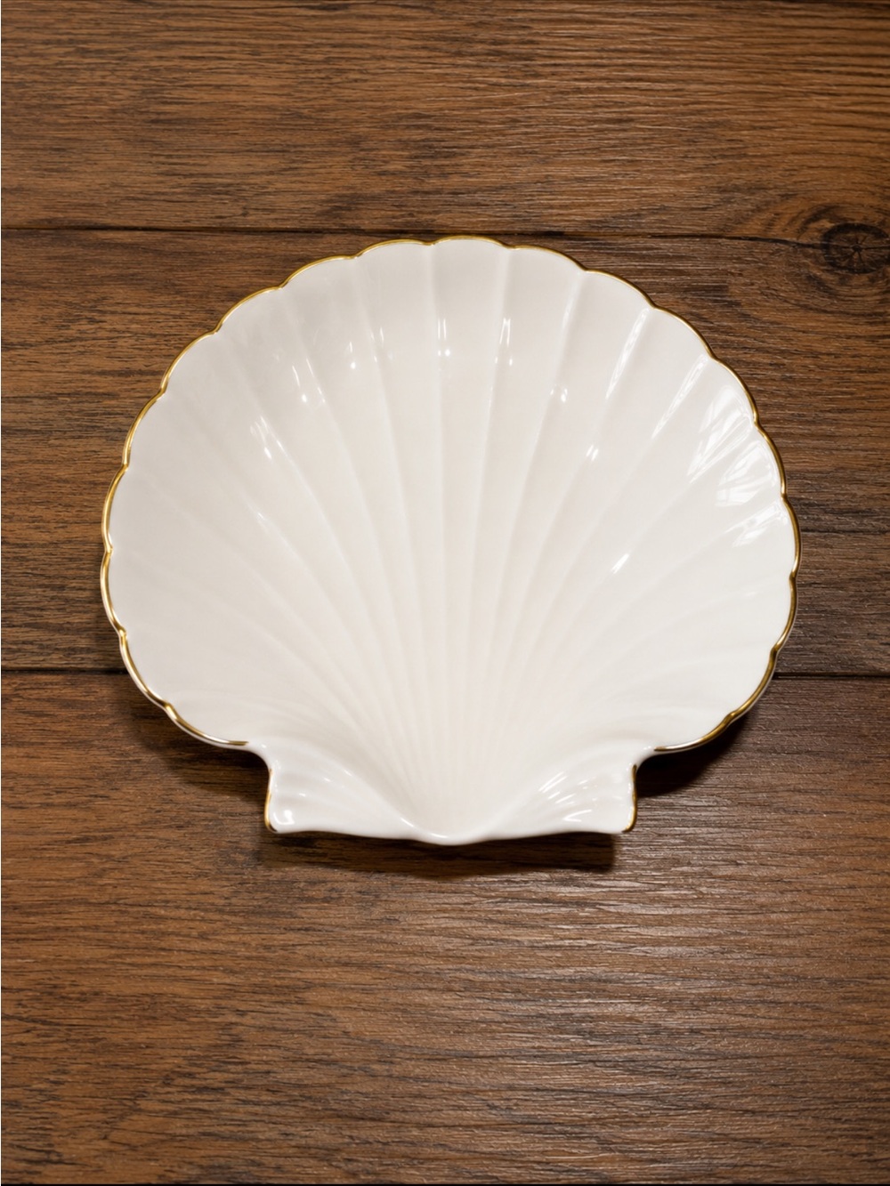 Lenox China Ivory Scallop Shell Dish 24k Gold Trim
